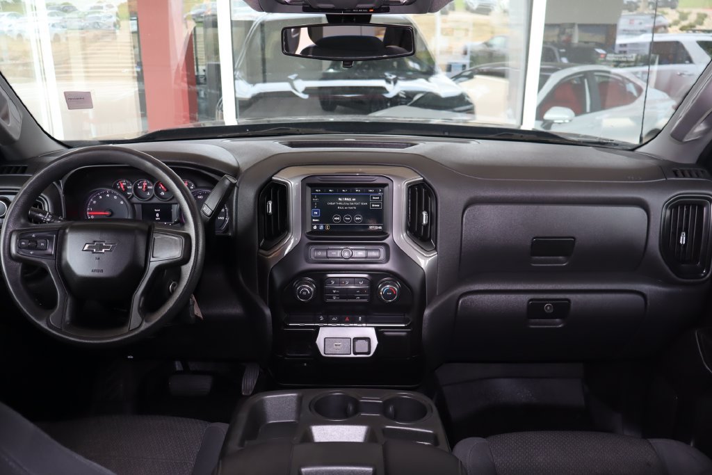 Used 2019 Chevrolet Silverado 1500 Custom Trail Boss w/ Custom Convenience Package AWD/4WD image 34