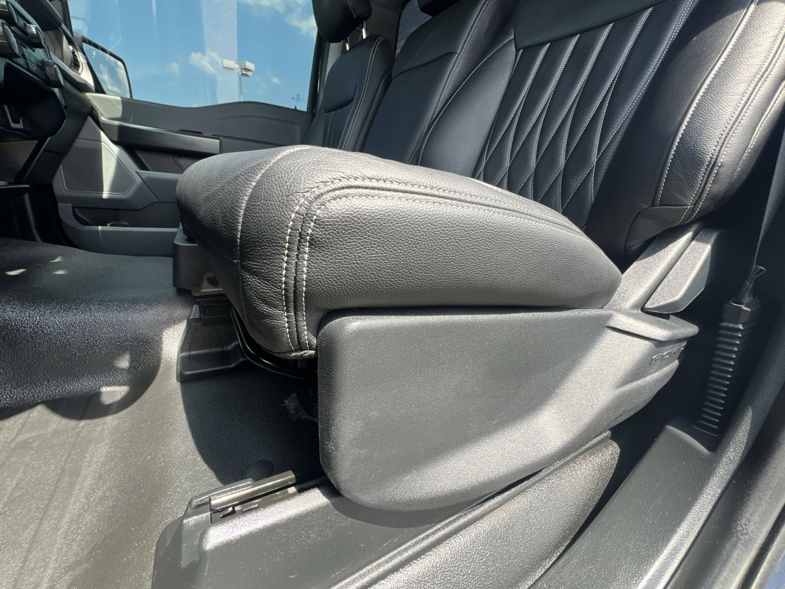Used 2024 Ford F150 XL RWD image 22