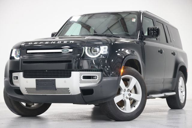 Used 2023 Land Rover Defender 130 SE image 8