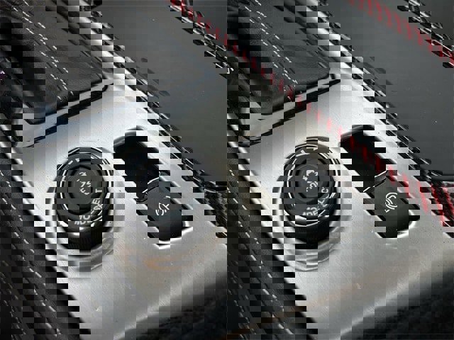 Used 2016 Chevrolet Corvette Stingray Coupe w/ 2LT Preferred Equipment Group image 22