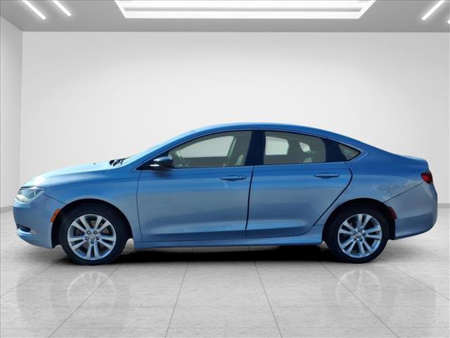 Used 2015 Chrysler 200 Limited w/ Convenience Group FWD image 6