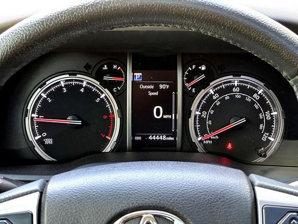 Used 2023 Toyota 4Runner Limited AWD/4WD image 25