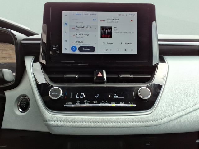 Used 2023 Toyota Corolla SE image 19