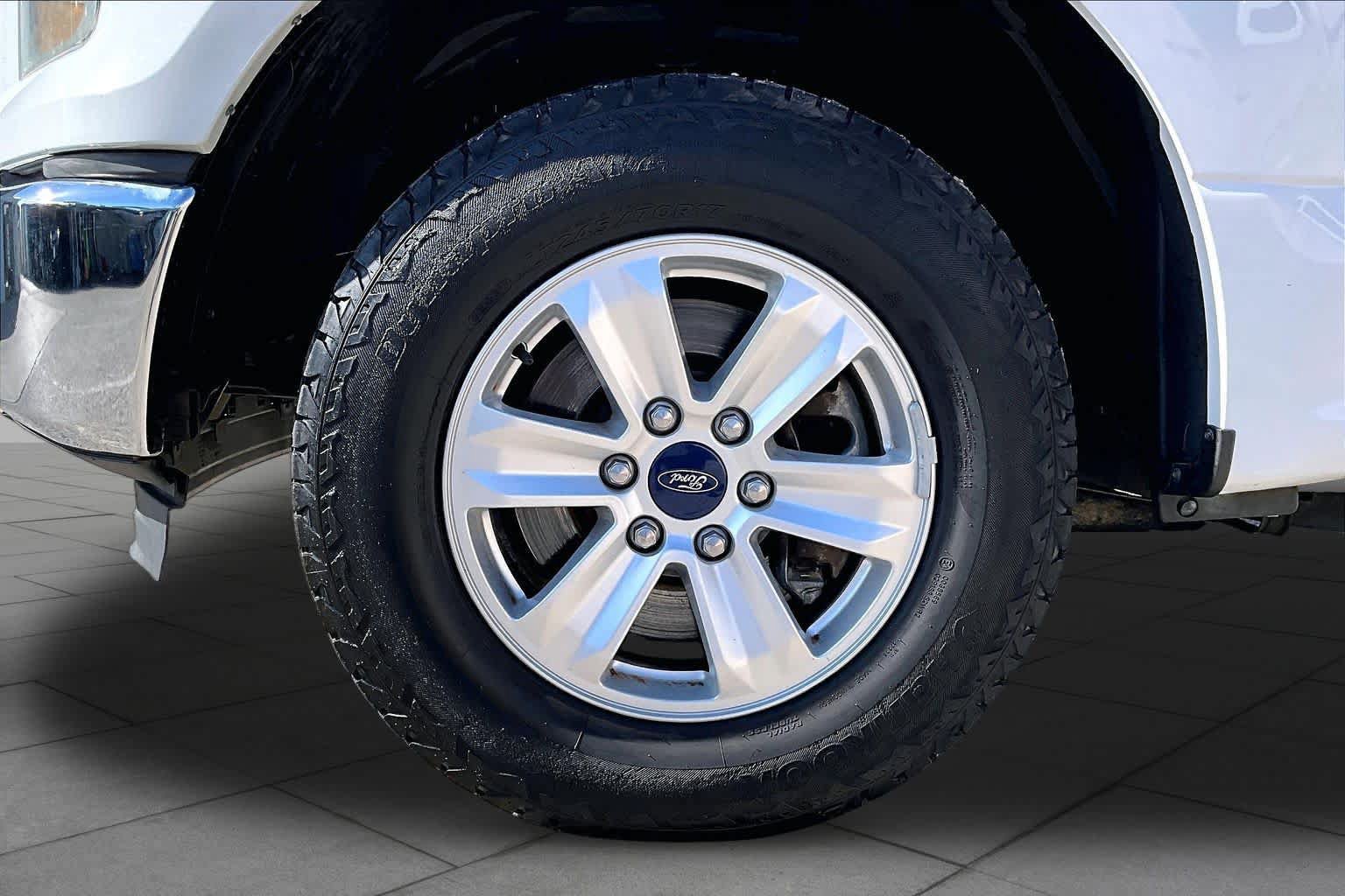 Used 2016 Ford F150 XLT RWD image 11