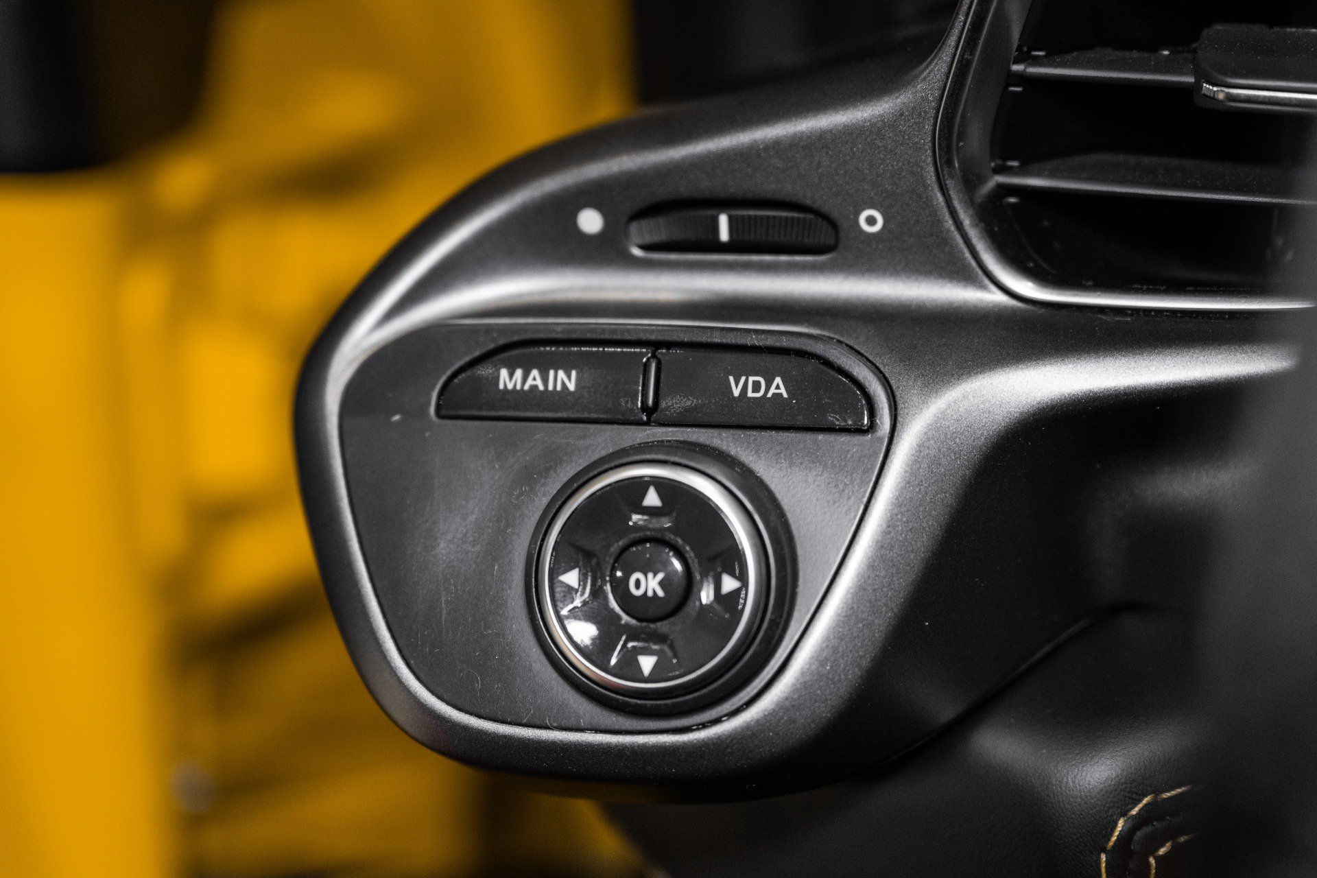 Used 2011 Ferrari 458 Italia Coupe RWD image 48