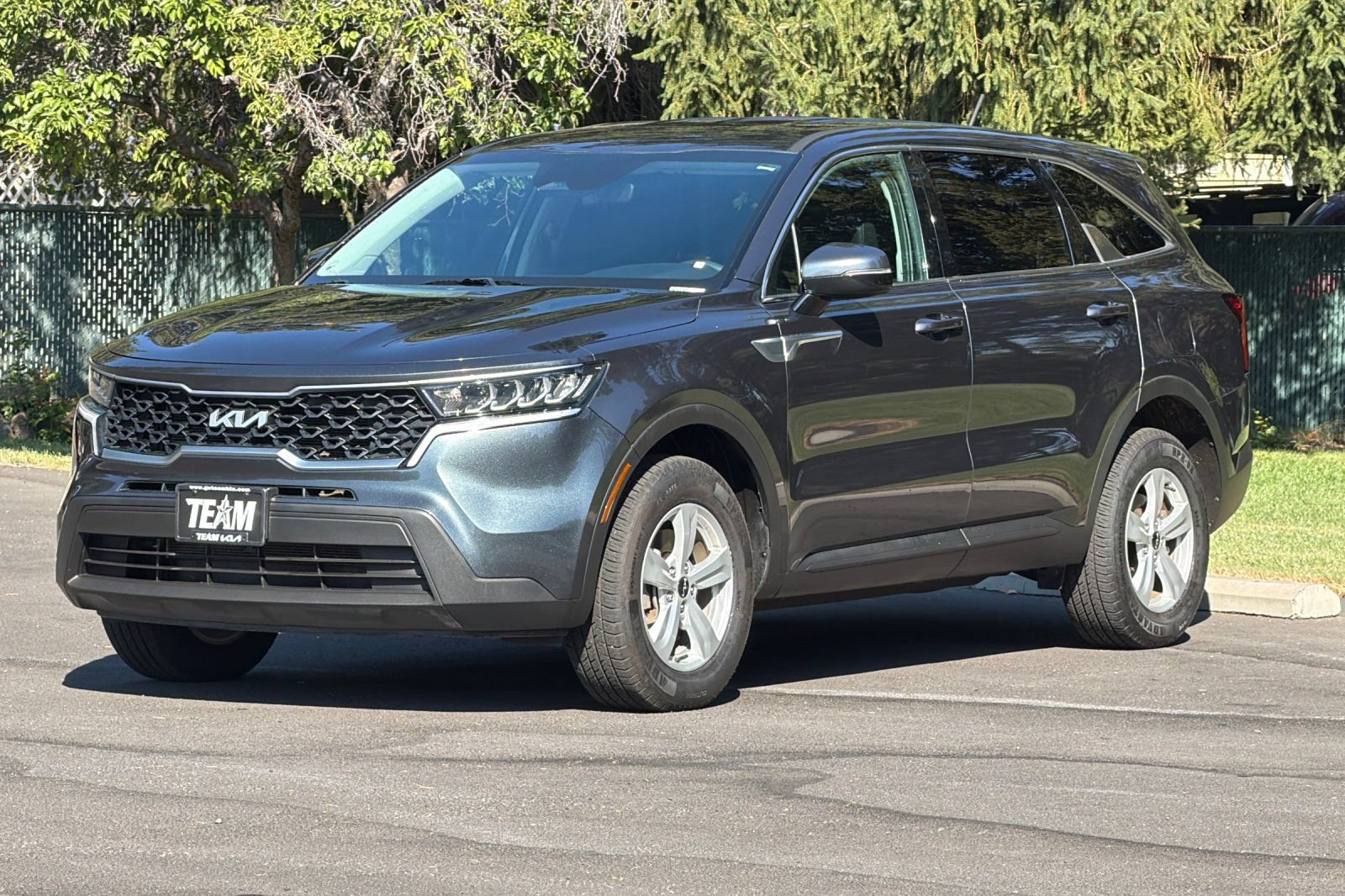 Used 2023 Kia Sorento LX AWD/4WD image 8