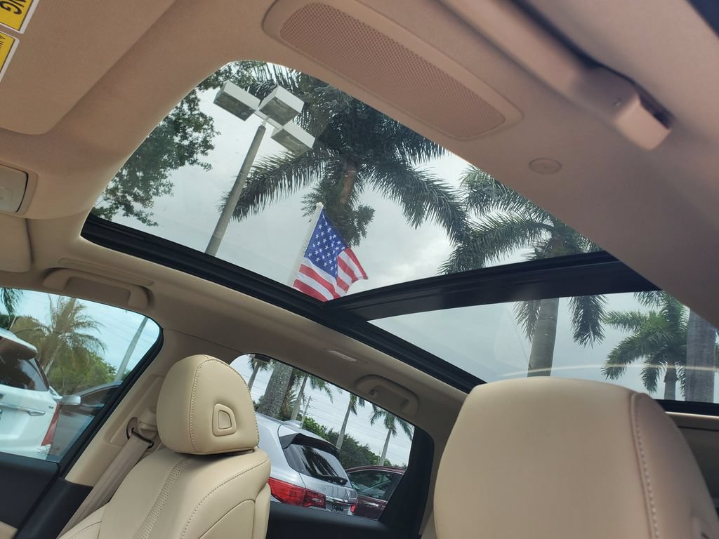 Certified 2024 Acura RDX SH-AWD w/ Technology Package image 18