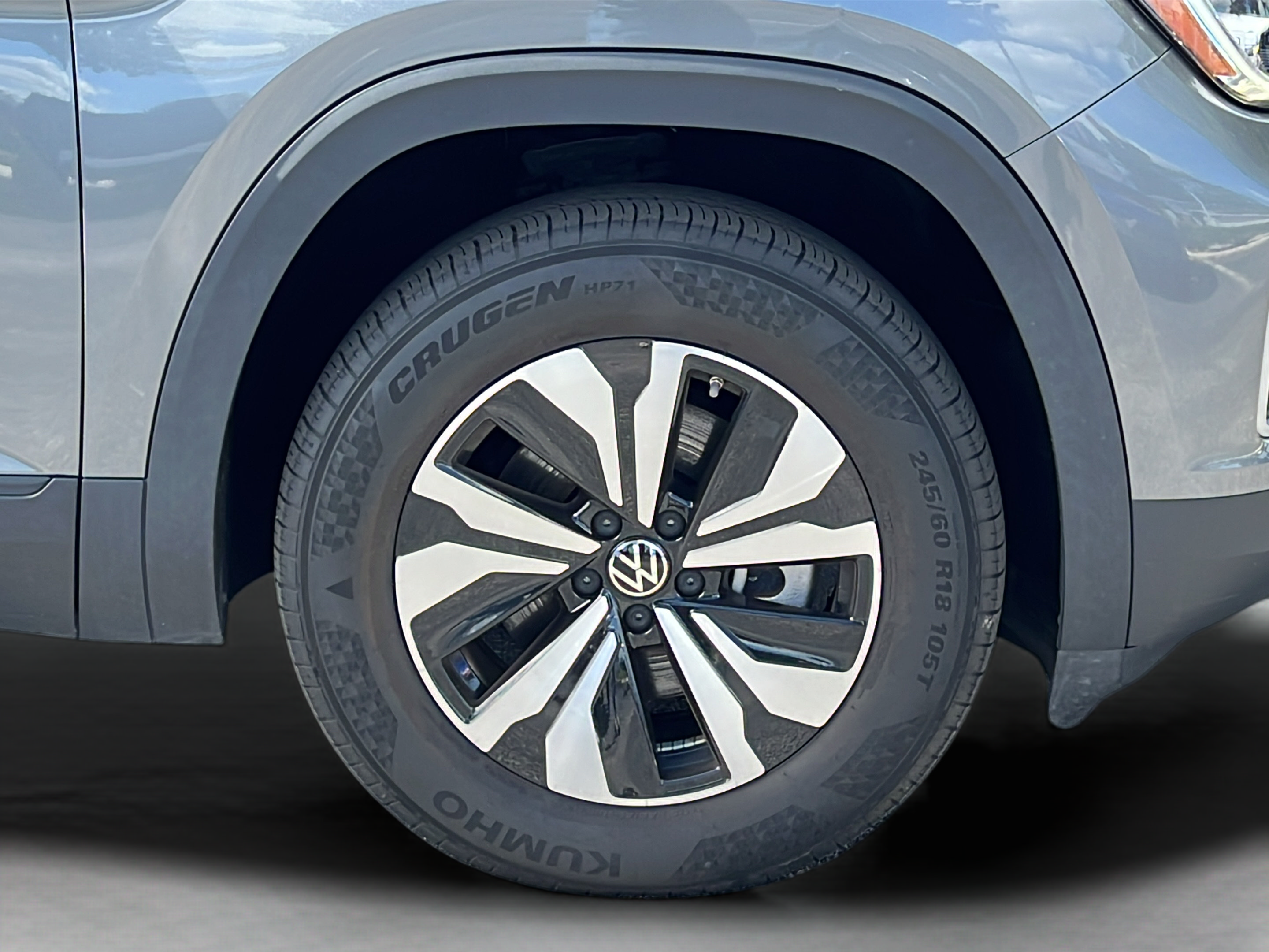 Used 2024 Volkswagen Atlas SE AWD/4WD image 24