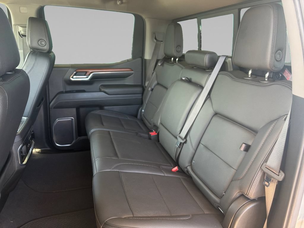 Used 2023 GMC Sierra 1500 Denali w/ Denali Reserve Package AWD/4WD image 14