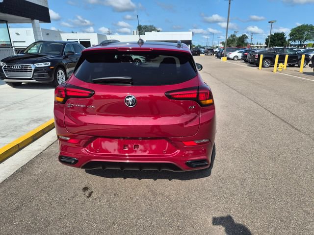 Used 2021 Buick Encore GX Essence w/ Advanced Technology Package AWD/4WD image 9