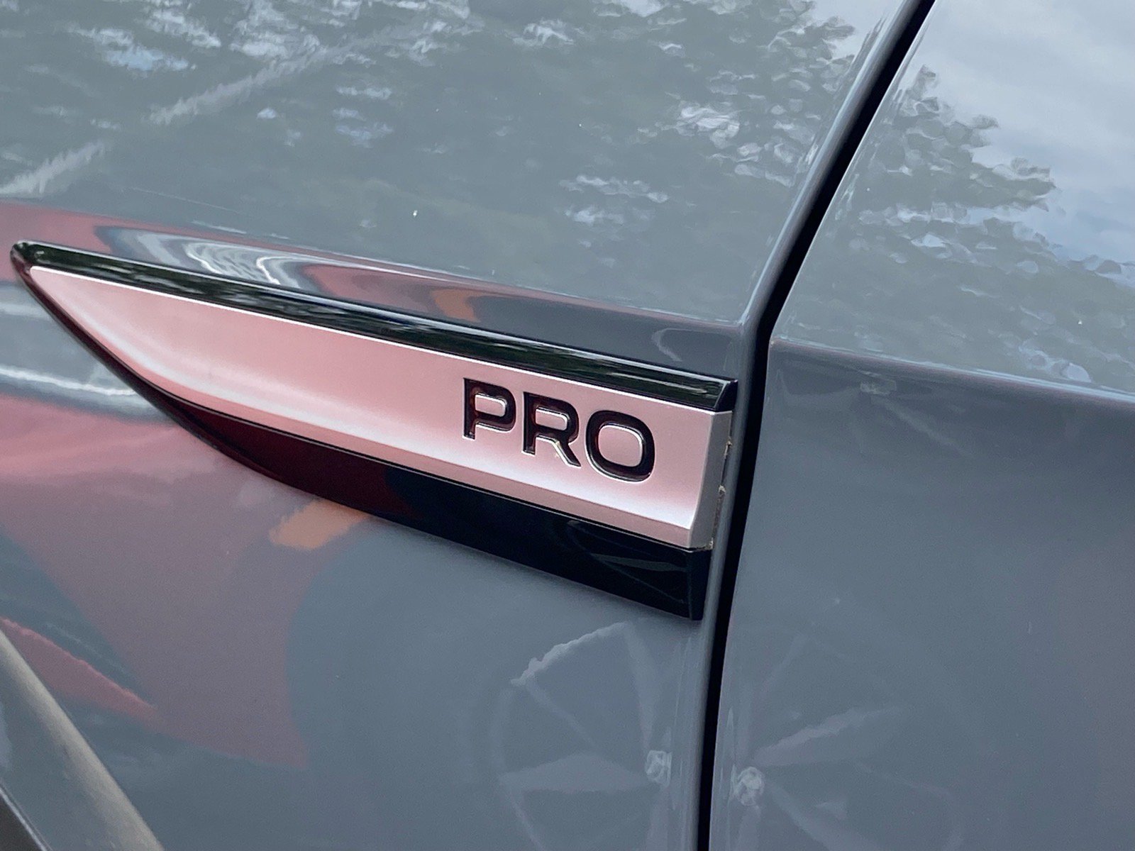 Used 2023 Volkswagen ID.4 Pro RWD image 6
