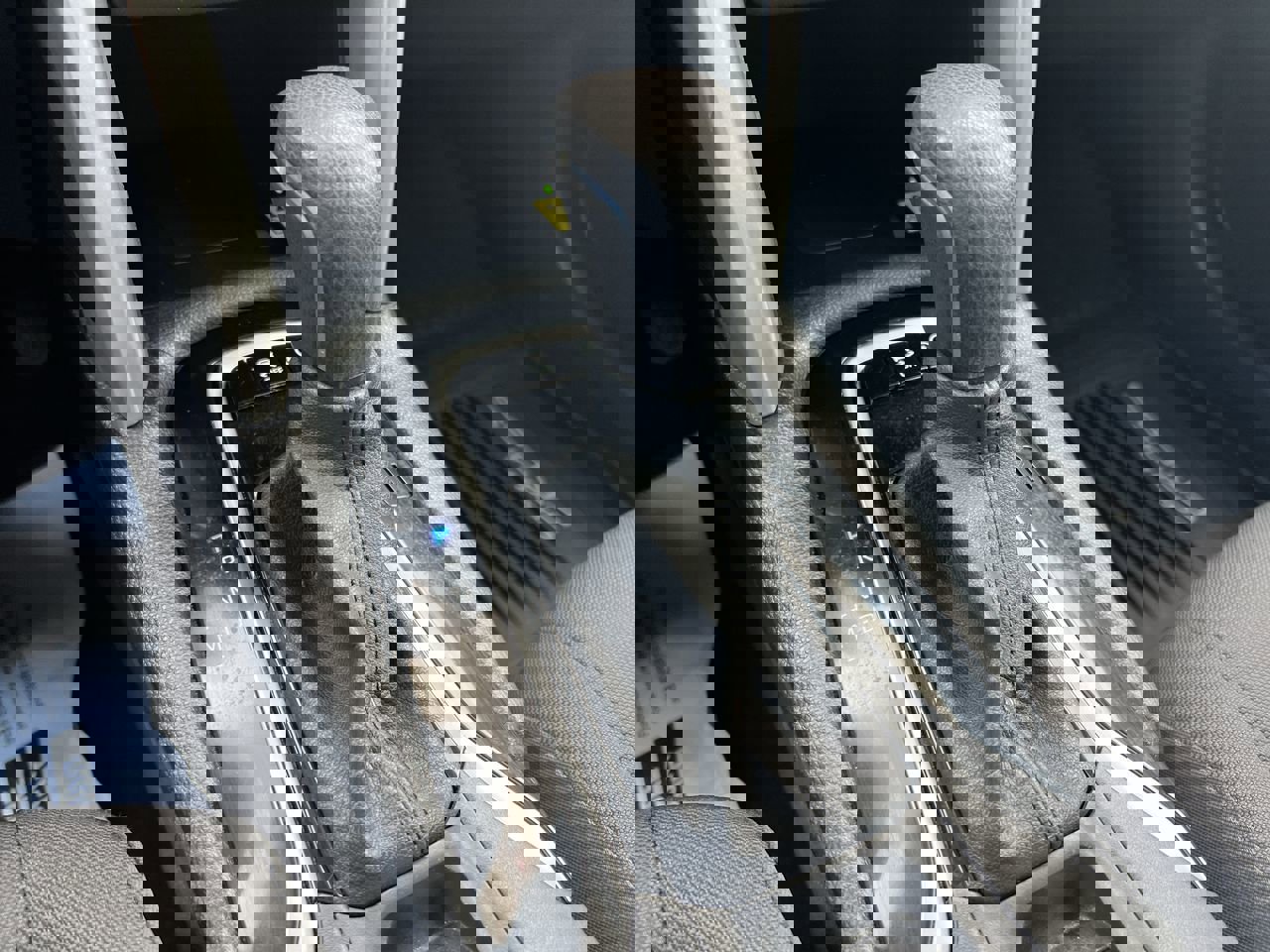 Used 2023 Toyota Corolla Cross LE image 26