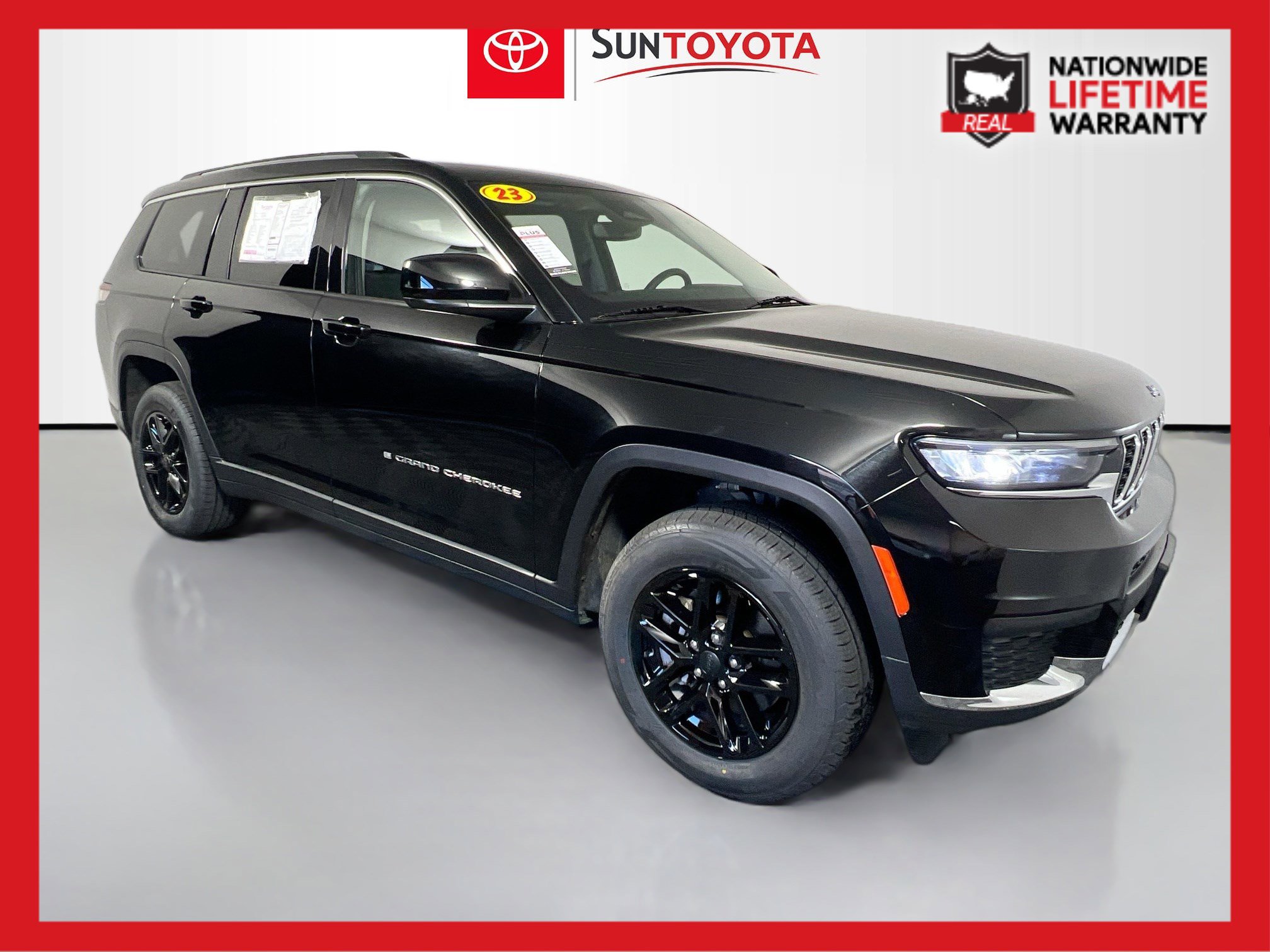 Used 2023 Jeep Grand Cherokee L Laredo