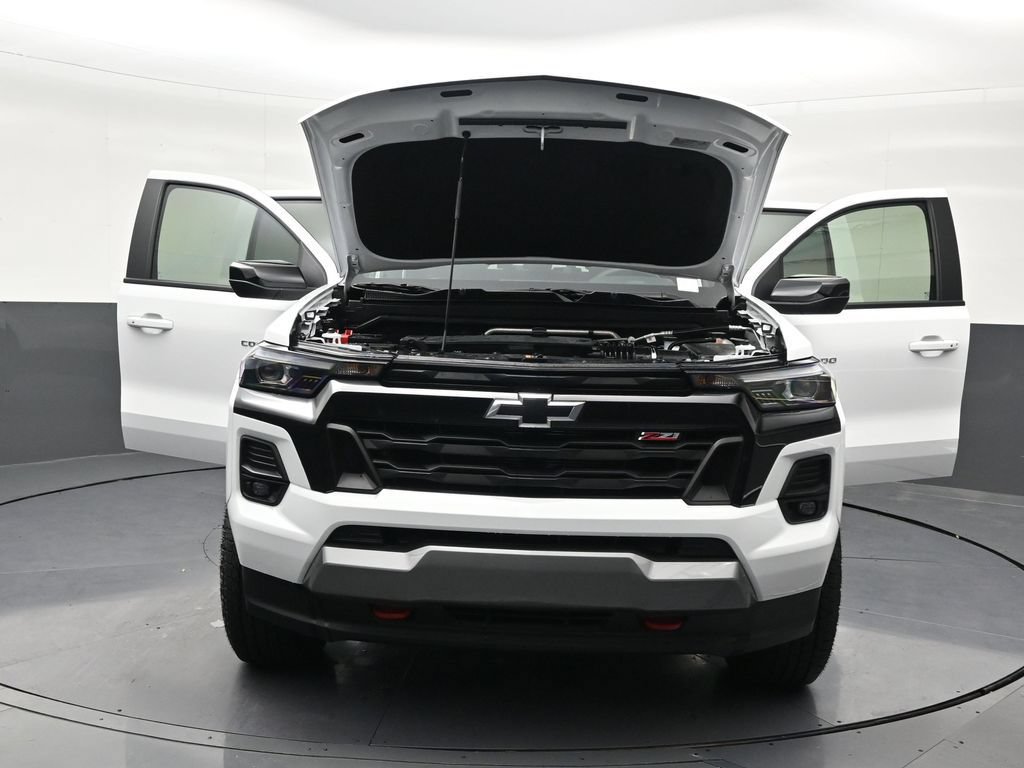Used 2026 Chevrolet Colorado Z71 w/ Z71 Convenience Package 2 AWD/4WD image 38