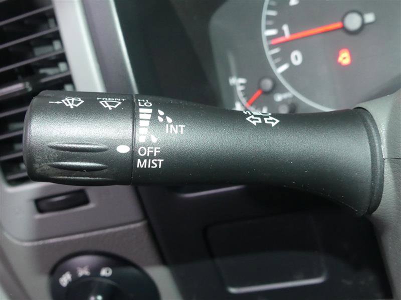 Used 2018 Nissan NV 2500 SV image 29