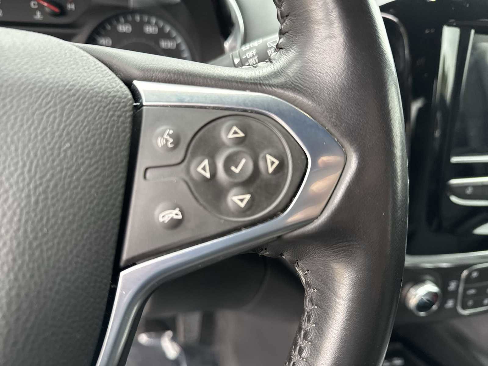 Used 2022 Chevrolet Traverse LT w/ LPO, Cargo Package image 24