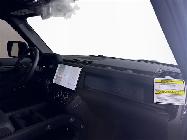 New 2026 Land Rover Defender 110 S image 31