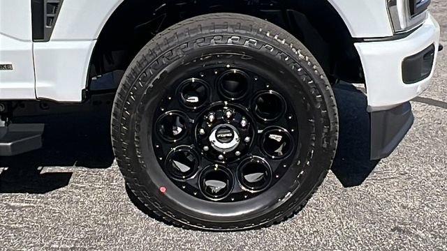 New 2026 Ford F350 Lariat w/ Black Appearance Package image 10