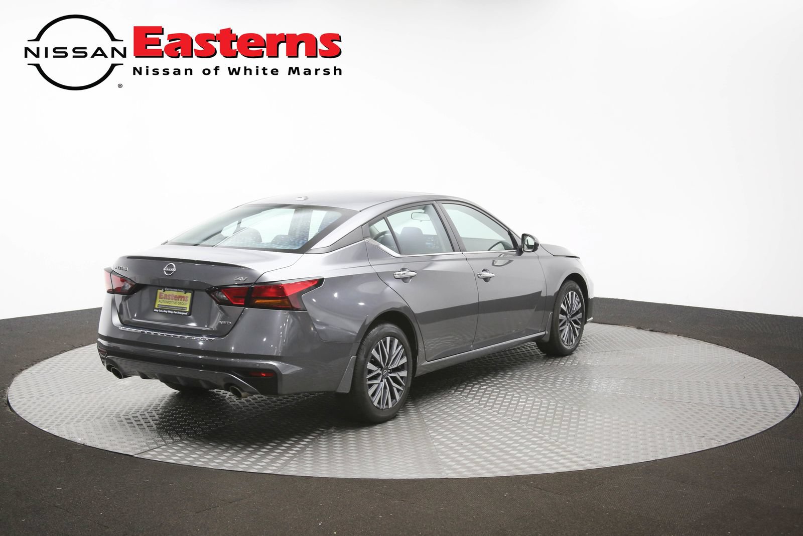 Used 2023 Nissan Altima 2.5 SV w/ SV Premium Package AWD/4WD image 40