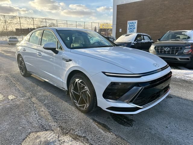New 2026 Hyundai Sonata SEL FWD image 11