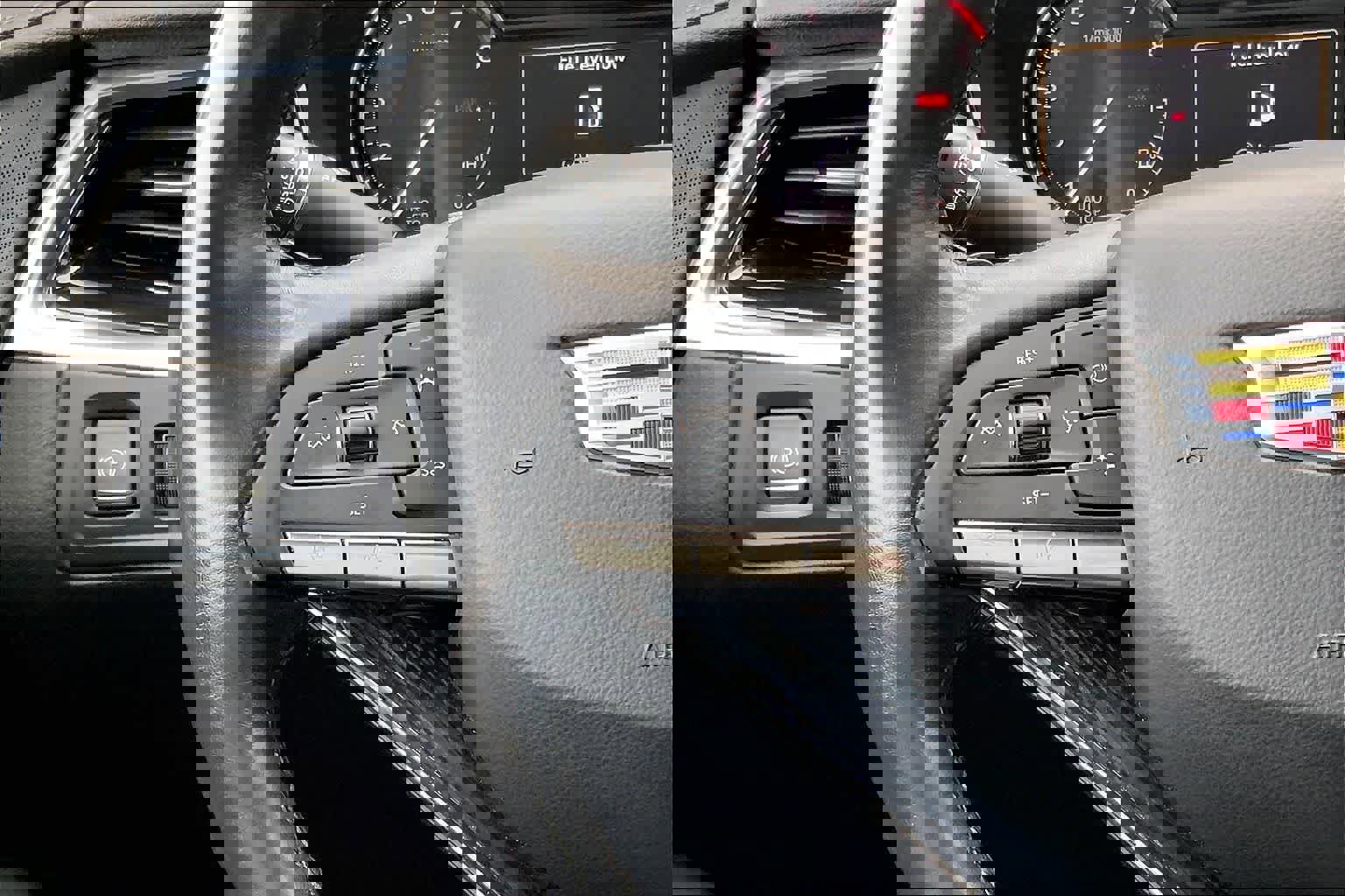 Used 2024 Cadillac XT6 Premium Luxury image 25