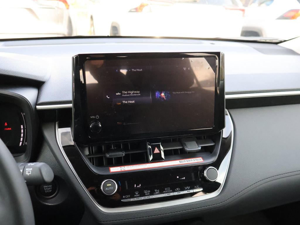 Used 2026 Toyota Corolla Cross LE FWD image 19