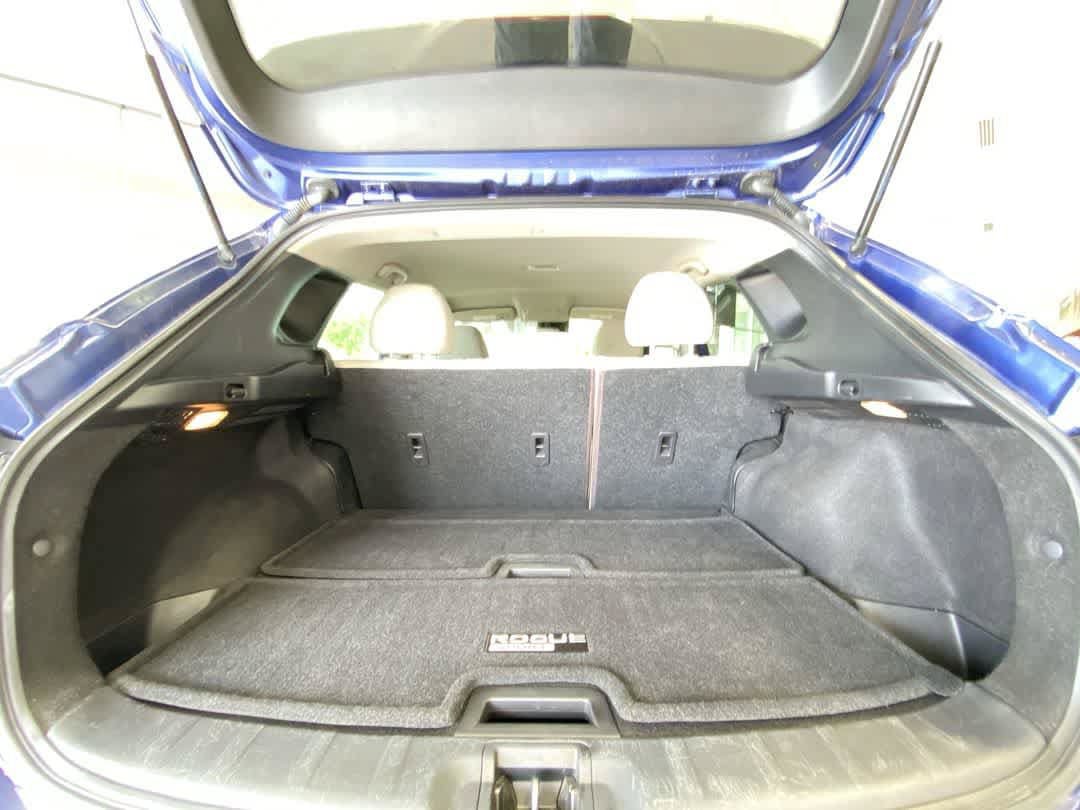 Used 2020 Nissan Rogue Sport SV w/ All-Weather Package AWD/4WD image 25