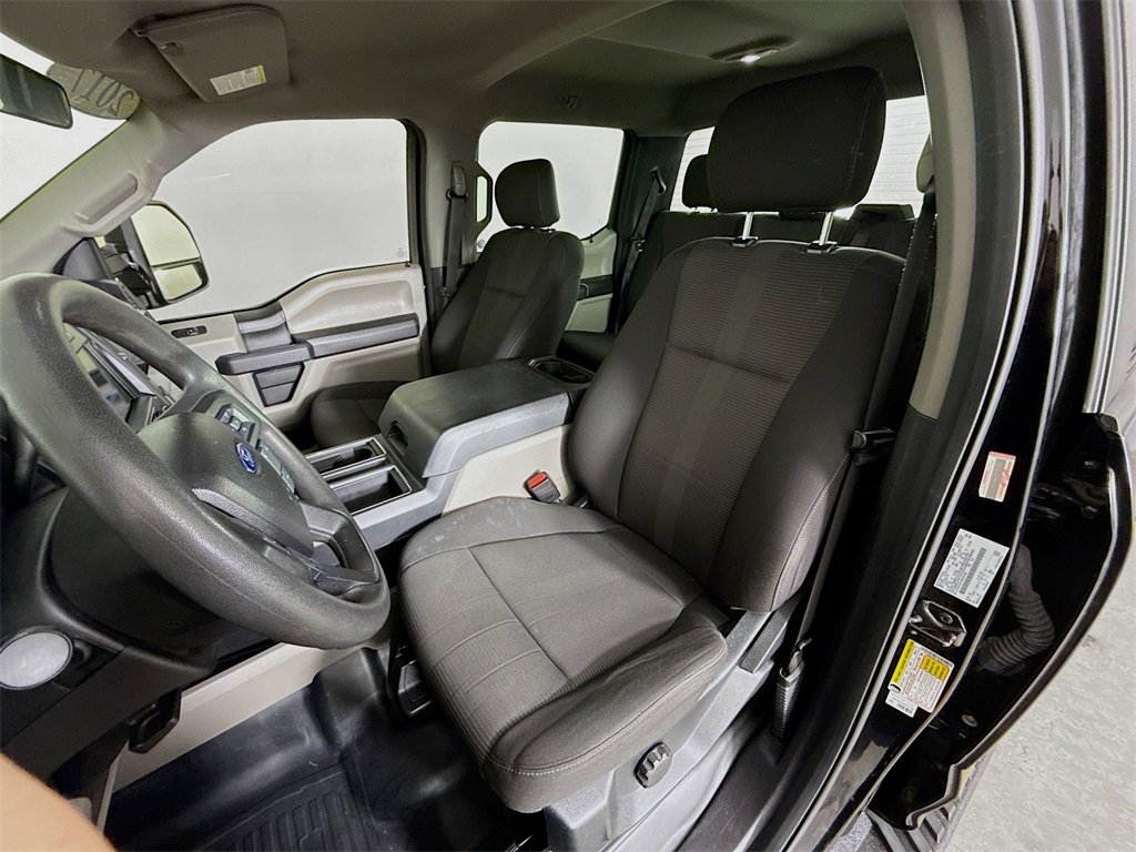 Used 2017 Ford F150 XL w/ Equipment Group 101A Mid image 11