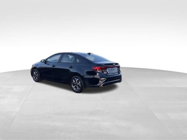 Used 2021 Kia Forte LXS image 3