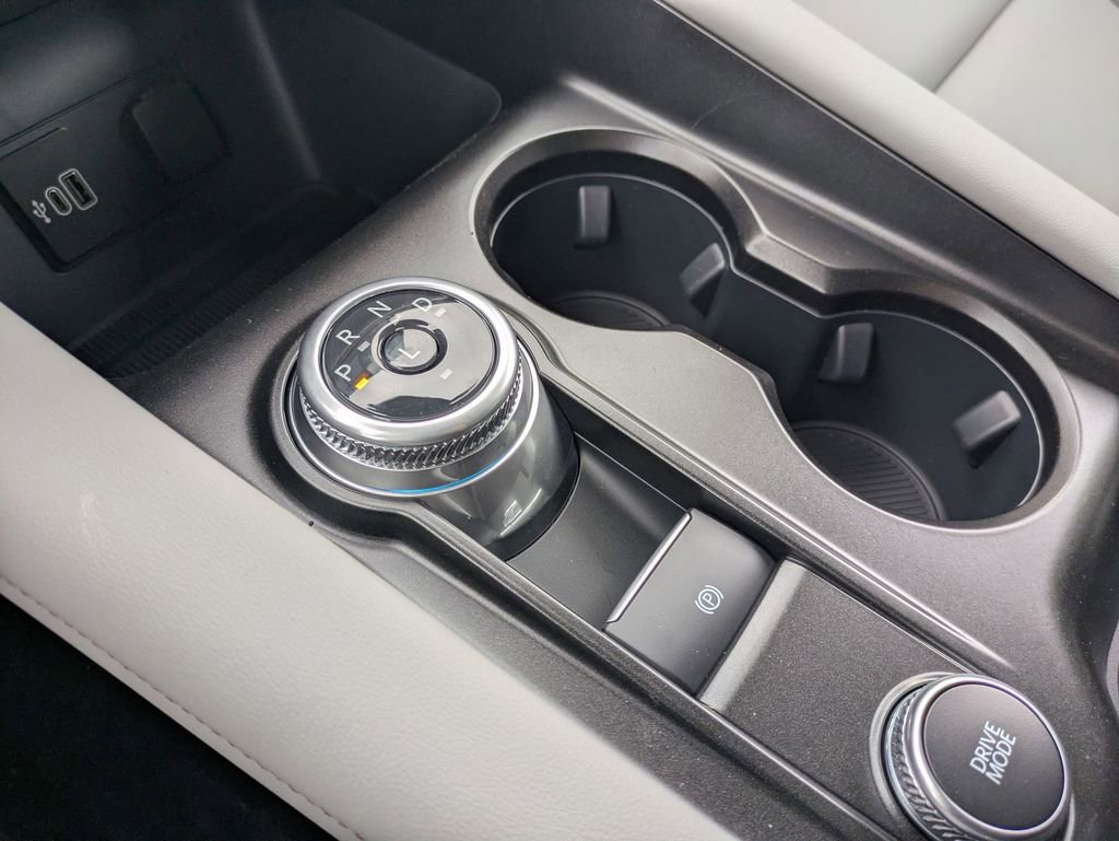 New 2026 Ford Explorer Active w/ Active Comfort Package image 12