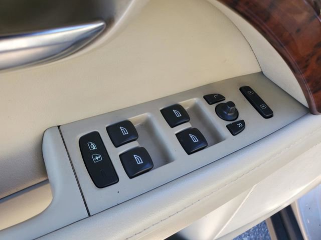 Used 2013 Volvo XC70 T6 image 11