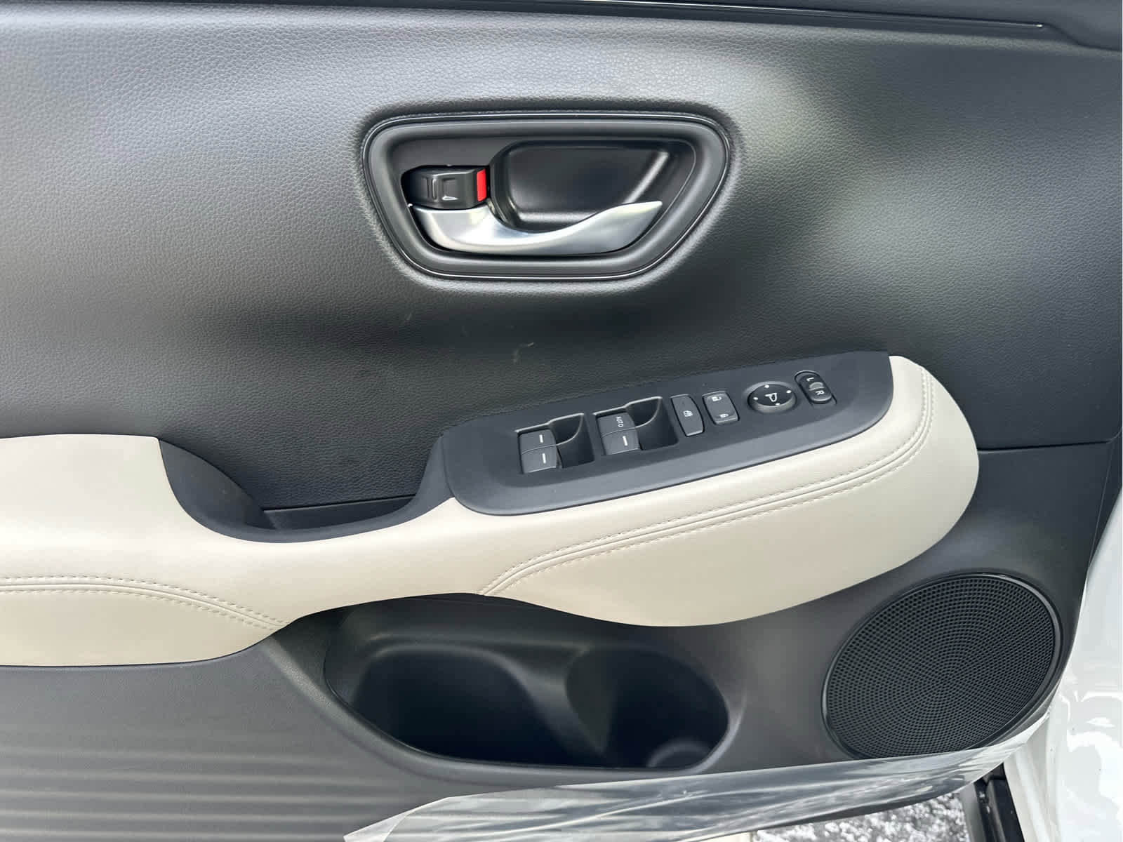 New 2026 Honda HR-V LX image 22