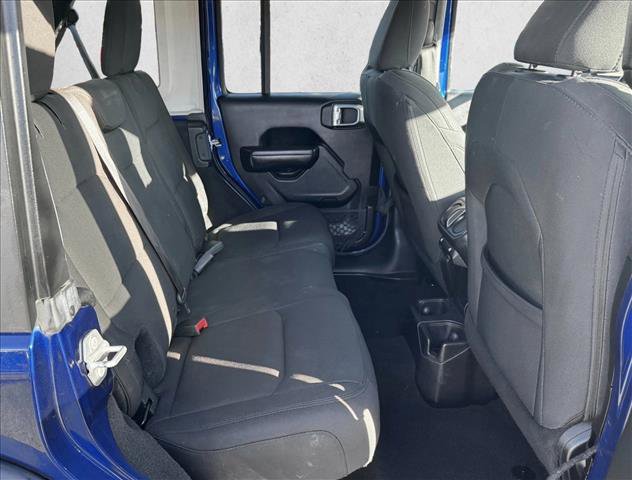 Used 2018 Jeep Wrangler Unlimited Sport S AWD/4WD image 17