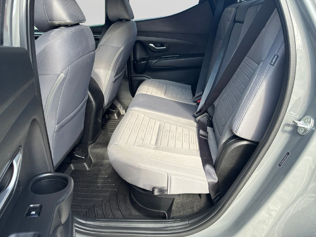 Used 2024 Hyundai Santa Cruz SEL FWD image 16