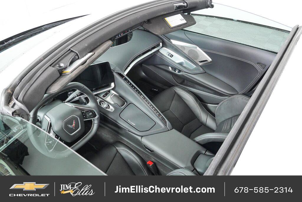 Used 2024 Chevrolet Corvette Stingray Preferred Cpe w/ Z51 Performance Package RWD image 26