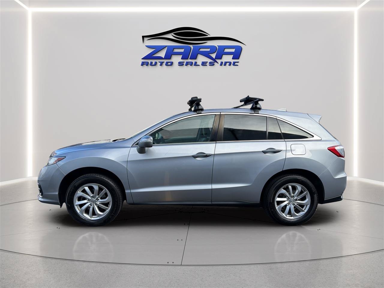 Used 2017 Acura RDX AWD image 4