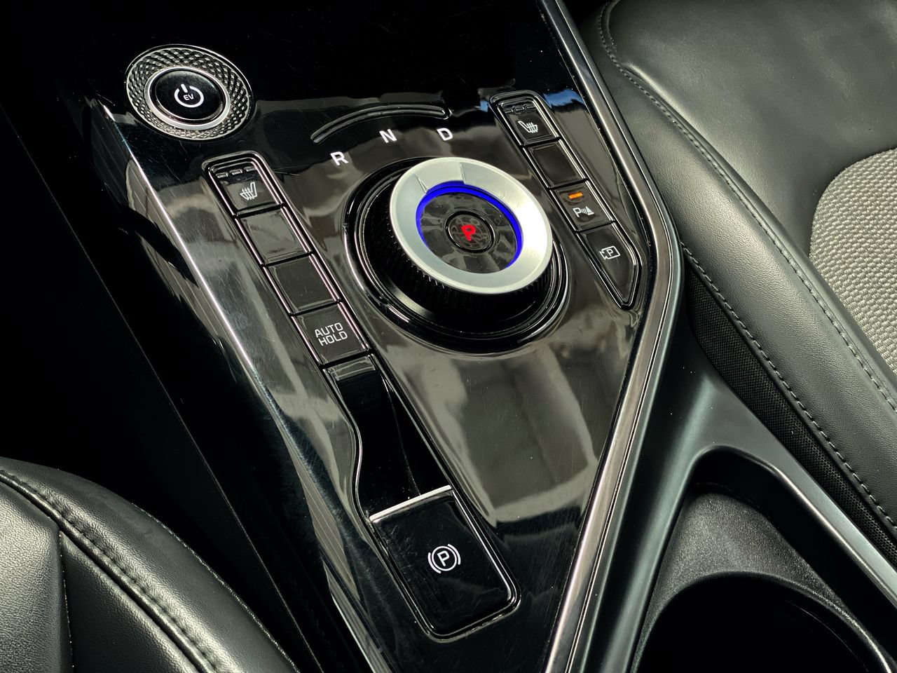 Certified 2023 Kia Niro Wind FWD image 24