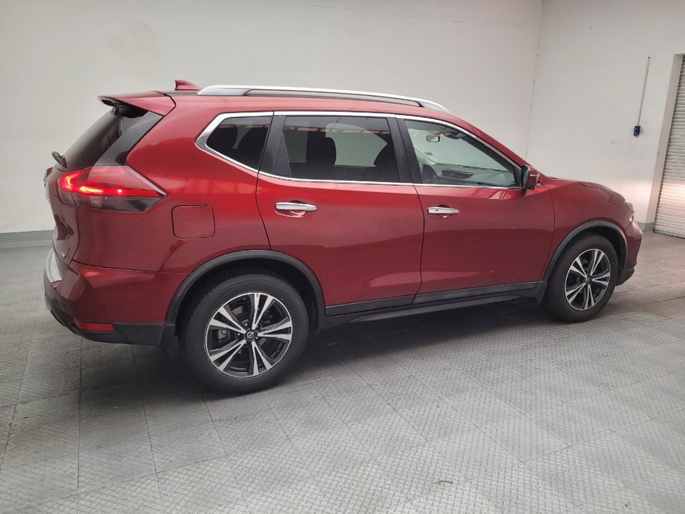 Used 2019 Nissan Rogue SV w/ Premium Package FWD image 10