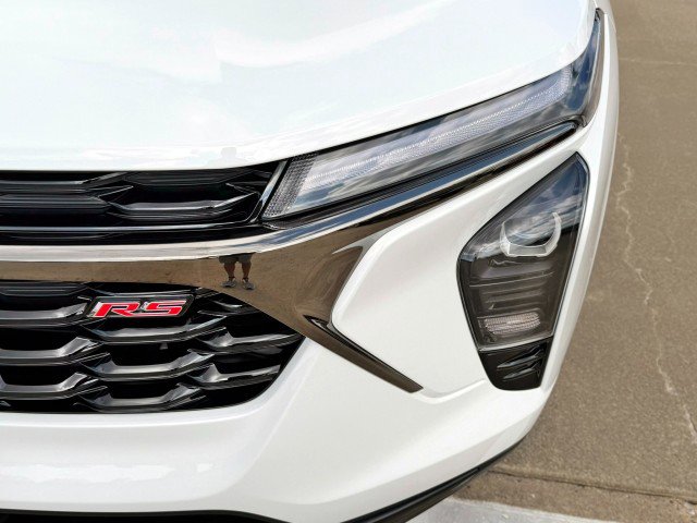 New 2026 Chevrolet Trax RS image 9