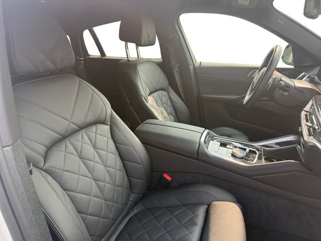 Certified 2026 BMW X6 xDrive40i AWD/4WD image 22