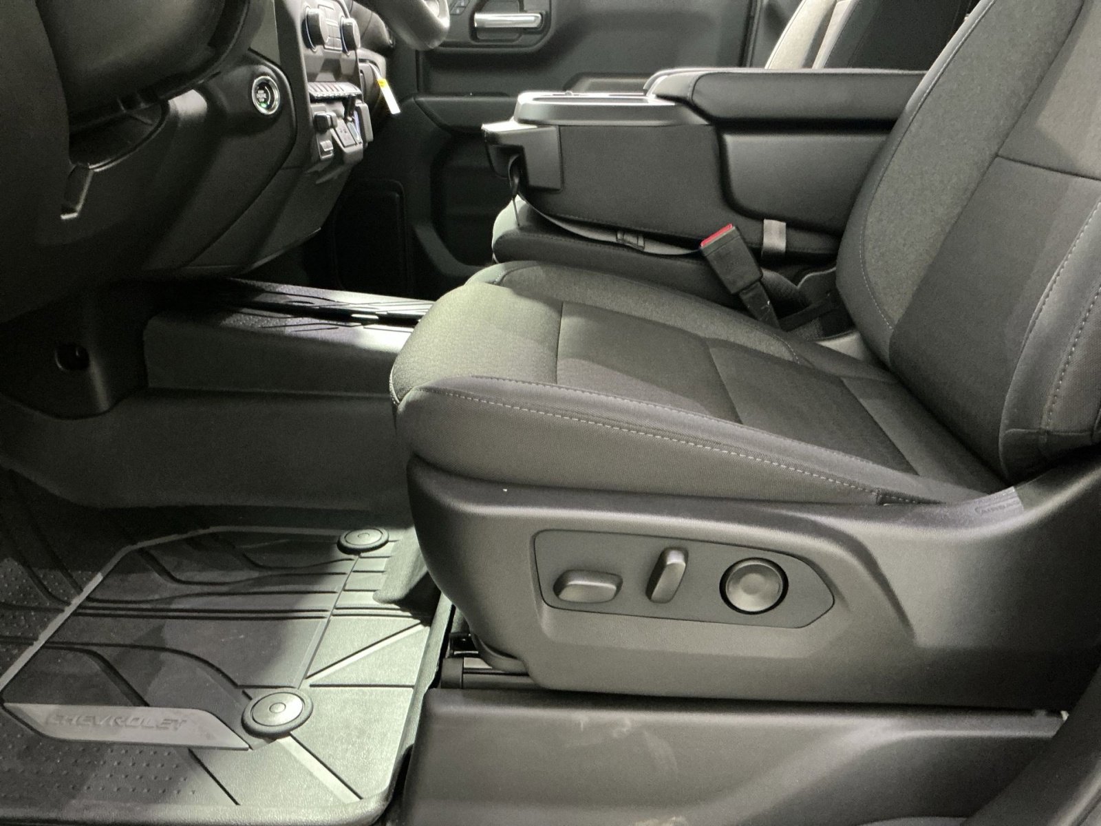 New 2026 Chevrolet Silverado 1500 Custom image 22