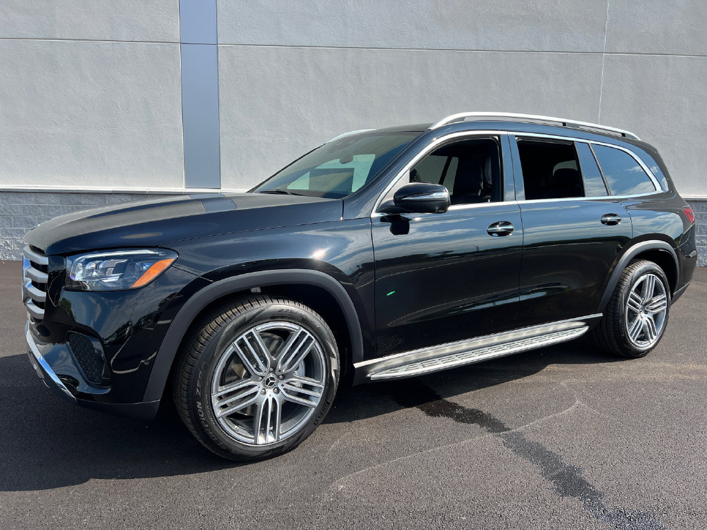 New 2026 Mercedes-Benz GLS 450 4MATIC
