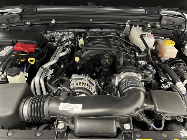 Used 2024 Jeep Wrangler Unlimited Sport AWD/4WD image 39