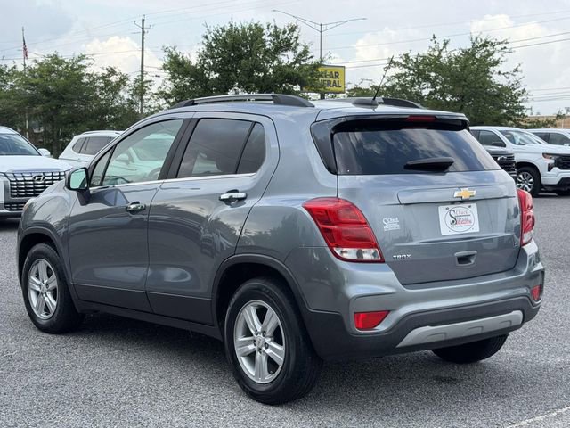 Used 2019 Chevrolet Trax LT w/ LT Convenience Package FWD image 9