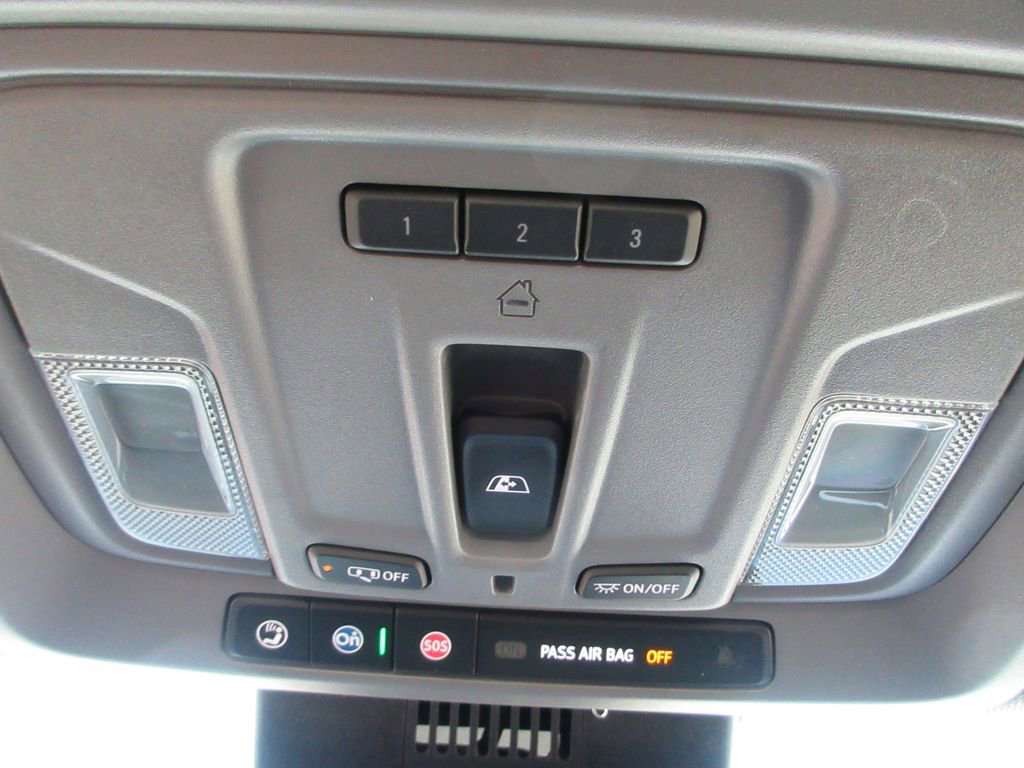 Used 2026 Chevrolet Silverado 2500 LT w/ Z71 Chrome Sport Edition image 36