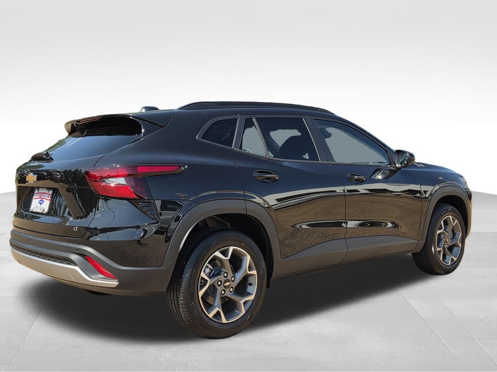 New 2026 Chevrolet Trax LT w/ Driver Confidence Package FWD image 29