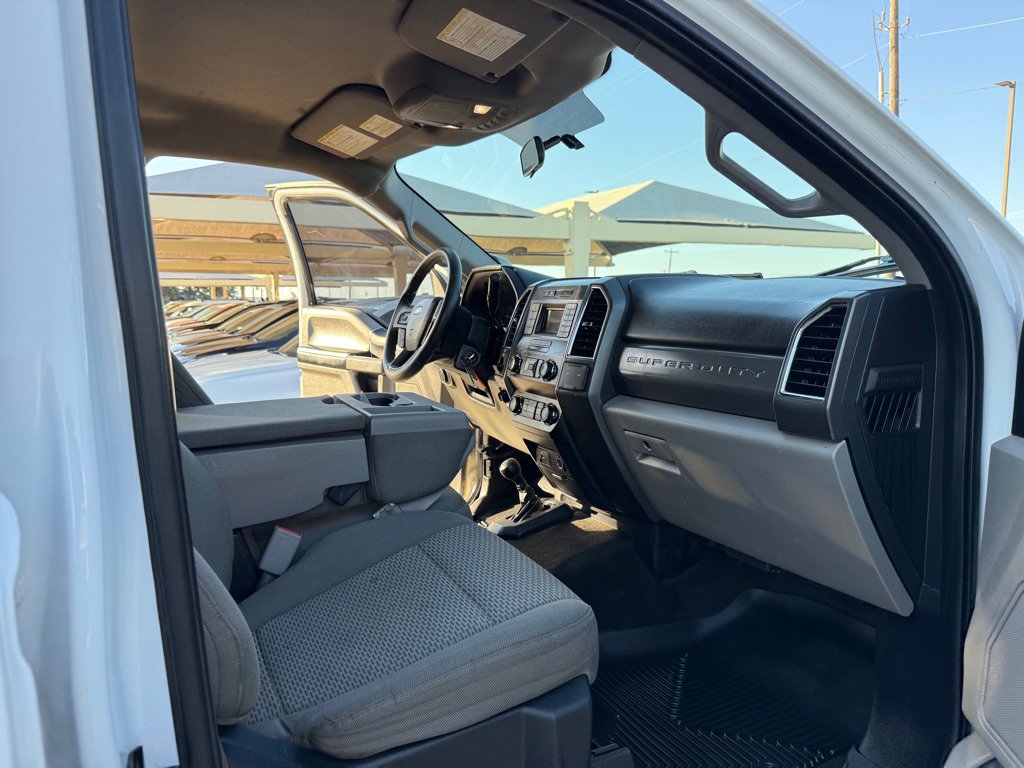 Used 2017 Ford F250 XLT AWD/4WD image 16