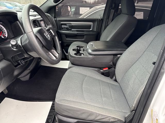 Used 2021 RAM 1500 Classic Warlock w/ Trailer & Traction Group image 9