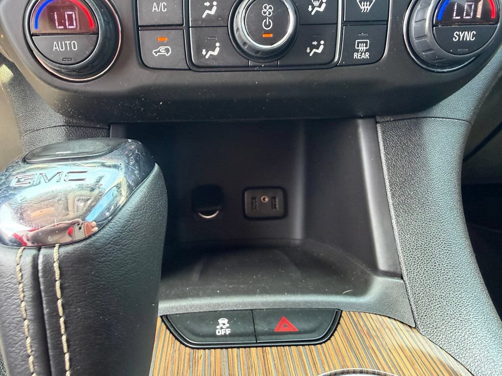 Used 2019 GMC Acadia SLE FWD image 34