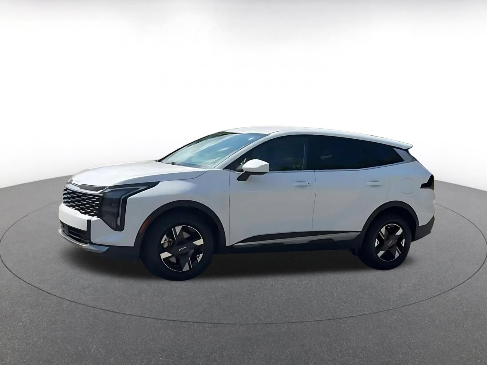 Used 2026 Kia Sportage LX FWD image 7